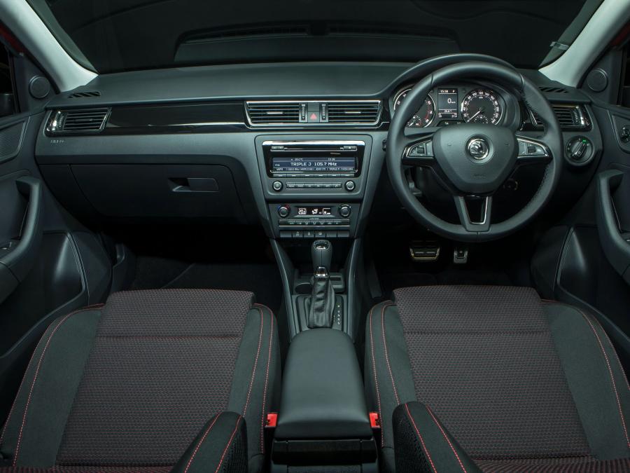  Skoda Rapid Spaceback 2014 года  (AU) (фото 3 из 12)